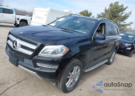 2015 Mercedes-Benz Gl 450 4Matic z USA, uszkodzony, nr VIN 4JGDF6EE5FA508857